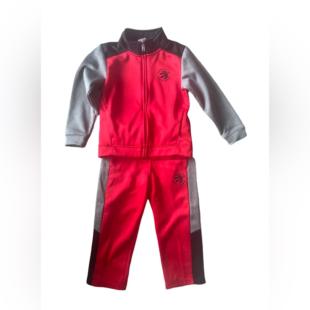 Toronto Raptors Tracksuit size 4
